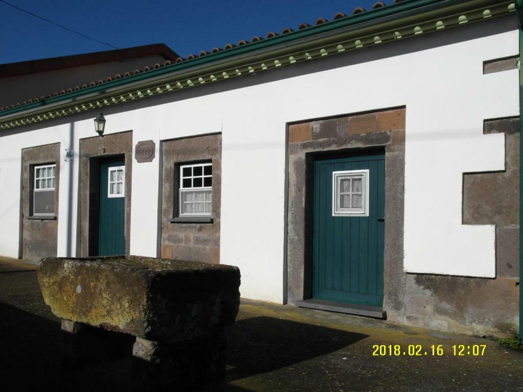 Casa do ti' Marrão Praia da Vitória Exterior foto